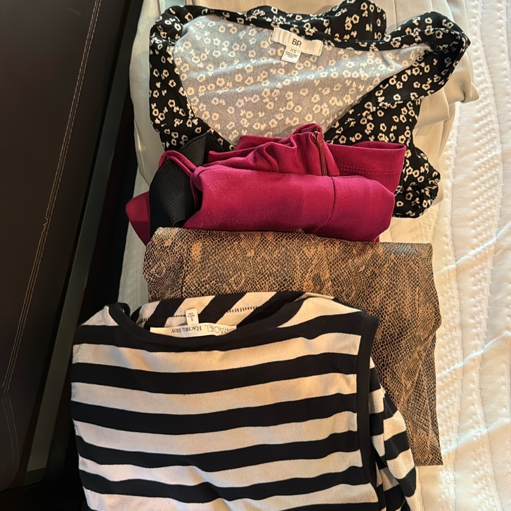 All work dresses. Size small great conditon